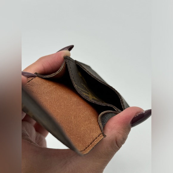 Louis Vuitton Monogram Cigarettes Case - Picture 2 of 8